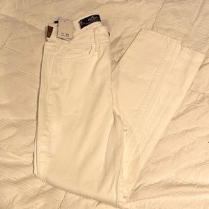 White Hollister Jeans Size 0 Regular